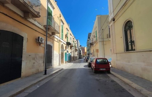Posizione Centralissima, Rifinito